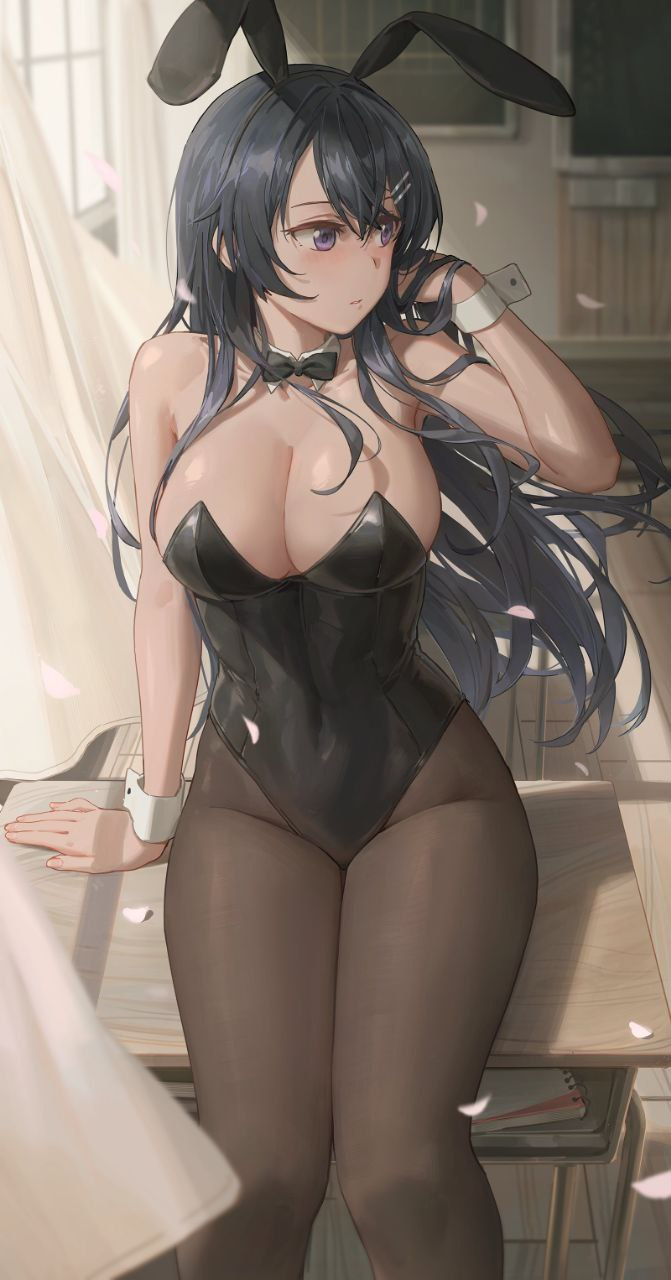 熟女主管刘玉梅的尾牙酒会羞耻表演